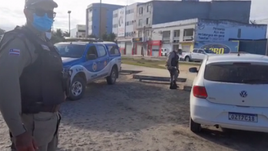 Foto de Carro com restrição de roubo da cidade de Wenceslau Guimarães é recuperado pela polícia em SAJ