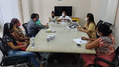 Foto de SAJ: Gestores municipais dialogam com portadores de deficiência visual