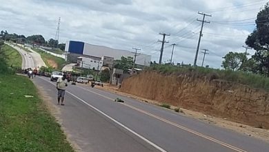 Foto de Acidente entre motos deixa 3 feridos na BA-046 em Santo Antônio de Jesus