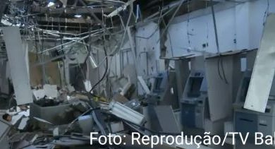 Foto de Agência bancária em Conceição da Feira é  destruída por grupo armado