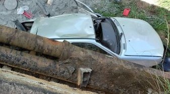 Foto de Amargosa: Carro cai em ponte da zona rural e veículo é encontrado neste domingo