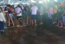 Foto de Adutora rompe e água invade espaço do São João de Santo Antônio de Jesus; veja vídeo