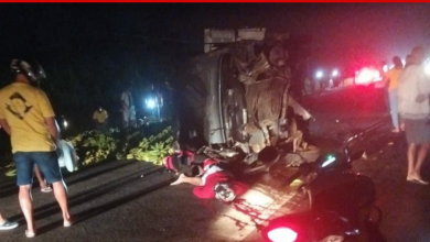 Foto de Trânsito fica lento na BR-101 após acidente na região de Santo Antônio de Jesus