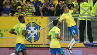 Foto de Com golaços e pênaltis, Brasil goleia Peru nas Eliminatórias da Copa e afasta crise