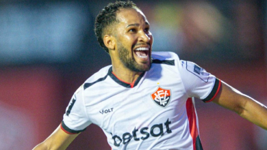 Foto de Vitória vence o Red Bull Bragantino e deixa zona de rebaixamento do Brasileirão