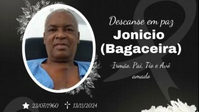 Foto de Morre Bagaceira aos 64 anos; uma das pessoas mais conhecidas em Santo Antônio de Jesus