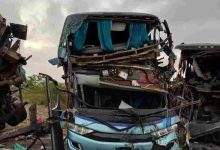 Foto de Acidente entre ônibus e caminhão deixa cinco mortos e 21 feridos na Bahia