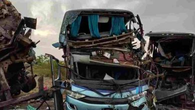 Foto de Acidente entre ônibus e caminhão deixa cinco mortos e 21 feridos na Bahia